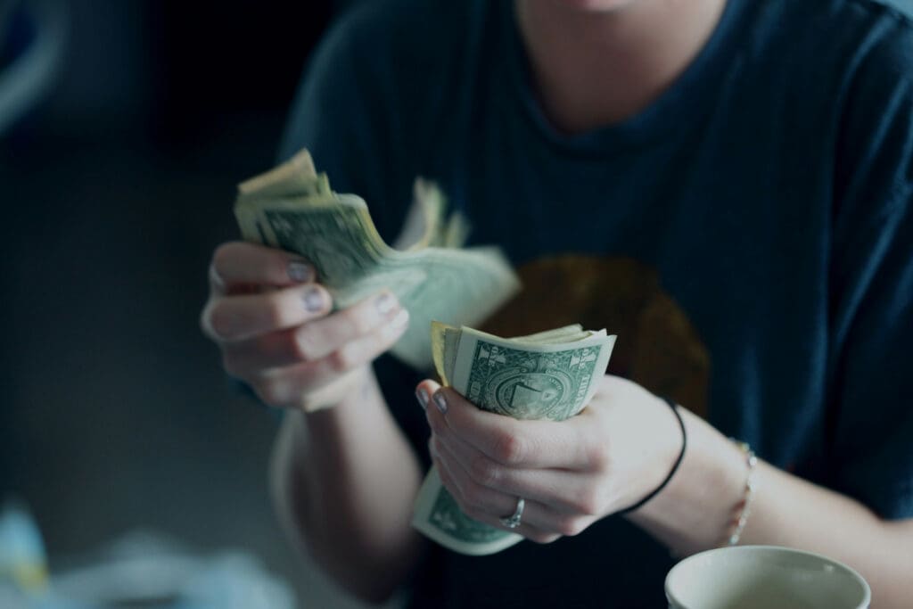 Revenu de base, revenu d’existence, revenu universel : quel financement ? Quelle stratégie ? - Article de blog